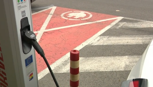 Miliónová výzva na výstavbu elektronabíjačiek. Budeme ich využívať?