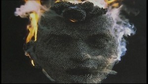 Umenie zo zápaliek, riskantné, ale pôsobivé