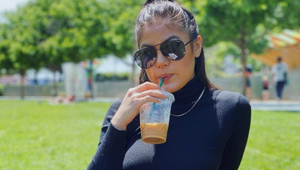 Nádherná hviezda filmov pre dospelých miluje cestoviny: Len tak, v nohavičkách