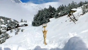 Soška OTO na prechádzke, putovala po Tatrách