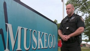 Tohto policajta chcete stretnúť určite aj vy