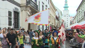 Bratislava dýchala históriou. Korunovačné dni zahŕňal sprievod v dobových kostýmoch