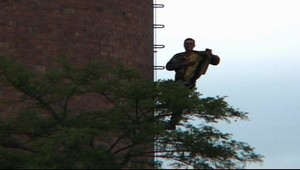 Z komína nadával nevoličom Fica!