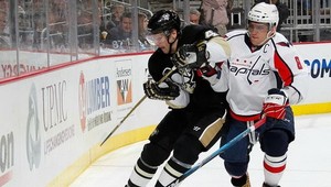 Ovečkin stop na tri zápasy bez výplaty za napadnutie súpera