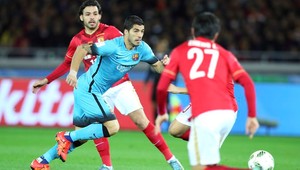 Suárez poslal Barcelonu hetrikom do finále MS klubov FIFA