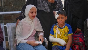 Podľa Palestínčanov si izraelská streľba pri centrách pomoci vyžiadala 46 obetí