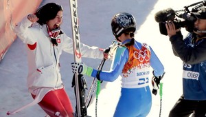 ZOH Soči: Zjazd žien korisťou Gisinovej a Mazeovej