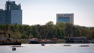 Na pretekoch Devín-Bratislava triumfovala osemveslica SVK Bratislava