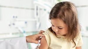 Prázdniny často znepríjemňuje črevná viróza. Čo robiť, aby dieťa neskončilo v nemocnici?