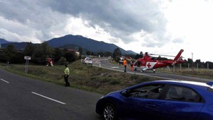 Pri nehode na D1 zasahovali dva vrtuľníky, ranených museli vystrihovať