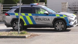 Dramatický incident na strednej škole: Polícia zasahovala pri vyhrážkach nožom