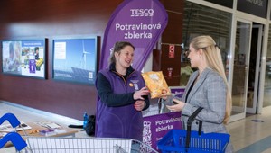 Chcete pomôcť tieto Vianoce? Zapojte sa do najväčšej potravinovej zbierky Tesca a pomôžte ľuďom v núdzi prežiť krajšie sviatky
