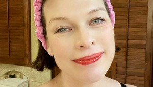 Milla Jovovich (44) porodila tretie dieťa