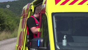 Pád troch seniorov v ťažko prístupnom teréne: Zasahoval aj vrtuľník