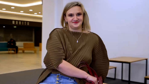 Dámy, viete, ako sa starať o plisované kúsky, aby vám vydržali? Dajte na Veronikine tipy!