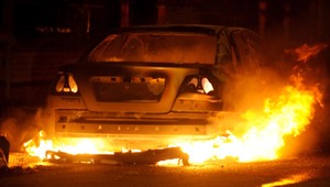 Pri Snine vybuchlo auto, otec a jeho synovia (†5,8) zhoreli