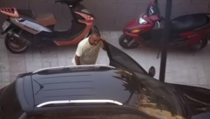 V Turecku zaútočili na Slováka! Odvádzali ho so samopalmi