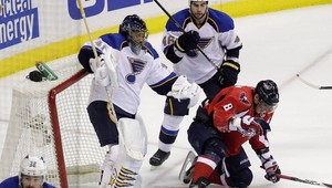 Halák spoluhráčom Ovečkina! Sabres ho poslali do Washingtonu