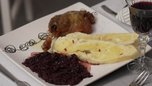 Hlavné jedlo: Neuletí, neutečie...