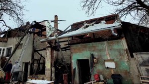 Pred Vianocami im dom zachvátili plamene. Pomohli dobrí ľudia