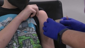 Očkovanie proti HPV vírusu je bezplatné iba pre 12-ročné deti. Ministerstvo to chce rozšíriť