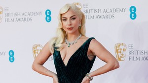 Lady Gaga naspievala titulnú pieseň pre Top Gun: Maverick! Vypočujte si tento nový hit!