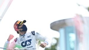 Gasly prelomil viac ako sedemročné čakanie tímov druhého sledu