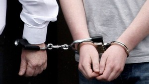 Štrnásťročnú Martinu mal zavraždiť jej priateľ. Udrel ju kameňom a telo ukryl pod matrac