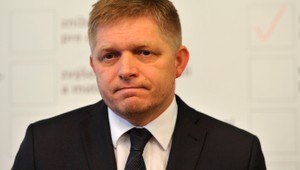 Vládny Smer ustúpil, liečiteľov a šarlatánov trestať nebude