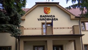 Za vyhrážanie sa starostovi dostal pokutu, zložili sa mu na ňu obyvatelia Veľkého Medera