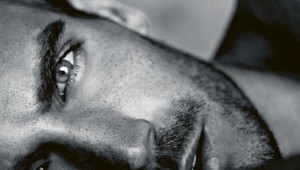 Začítajte sa do novinky Nemali by sme: Šteklivý a sexi príbeh vás okamžite vtiahne do deja