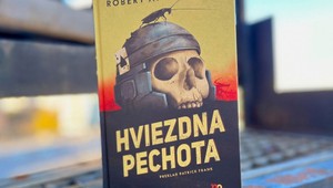 Absolútna sci-fi klasika: Hviezdna pechota