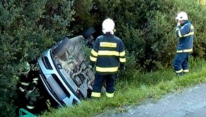 Deti sa tešili do tábora. Cestou havarovali