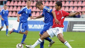 SR "21" do Francúzska bez rešpektu, Galád chce body