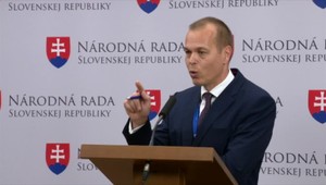 Je to len politické divadlo. Matovič je klamár, vyhlásil Dankov kancelár