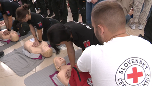 Rekord na Svetový deň záchrany života. Viac ako 1200 ľudí cvičilo oživovanie naraz