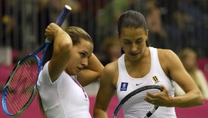 Cibulková aj Husárová do osemfinále štvorhry