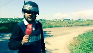 Reportér TV JOJ sa ocitol v prestrelke o letisko Doneck