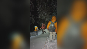 Dvaja Angličania uviazli v Malej Fatre. V tme ich zachraňovali horskí záchranári