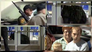 Evakuovali nákupné centrum, medvedica na prechádzke