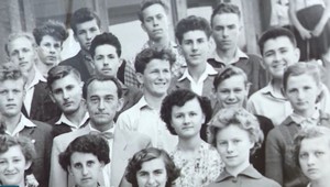 Spomienky na mladosť a vystrájanie každoročne oživujú. Títo maturanti sa stretávajú už 60 rokov