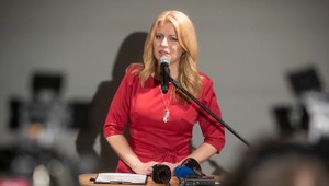 Šaty robia človeka a prezidentku tiež. Zuzana Čaputová chce podporiť lokálnych dizajnérov
