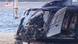 Turista márne varuje pilota! Mrazivé VIDEO zrážky dvoch vrtuľníkov má niekoľko obetí