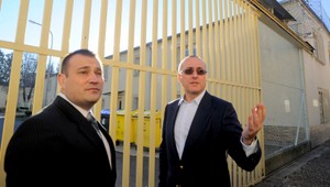 Minister Borec sa vyhol domácim prácam, skončil vo väznici