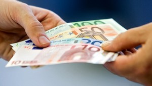 Polovica Slovákov nezarobí ani 800 eur, najhoršie na tom je Prešovský kraj