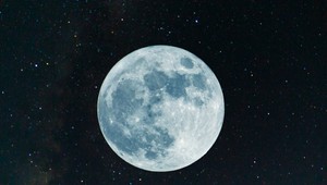 Najväčšia astronomická udalosť leta? Na oblohe uvidíme Modrý spln