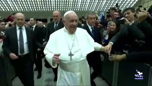 Pápež František rozosmial všetkých naokolo. Nadšená rehoľníčka si odniesla zážitok na celý život