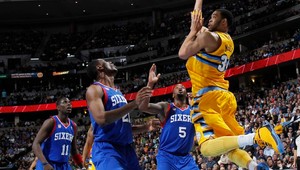 NBA: Náhradník Brewer spasil Denver, séria stále trvá