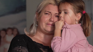 Majka náhle ostala na svoje štyri deti sama: Večer si jej muž ľahol a ráno sa nezobudil!