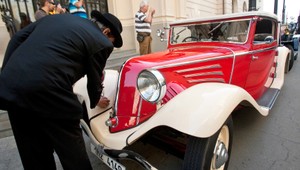 FOTOGALÉRIA. V Bratislave sa stretli staré autá